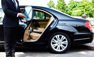 Safety First: The Importance of Professional Chauffeurs in Transportation Services